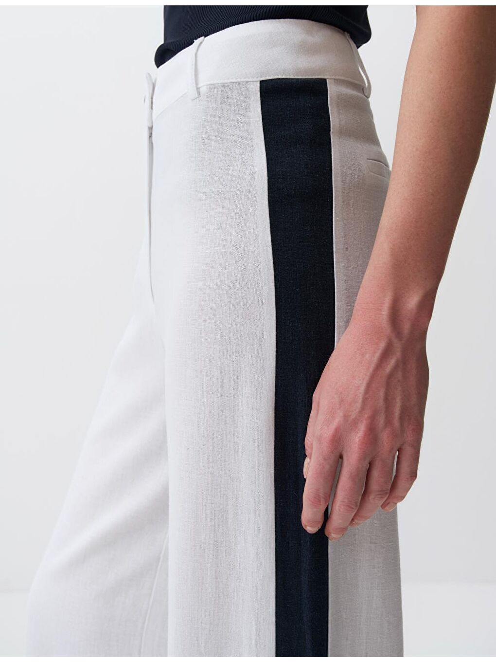 Beyaz Yüksek Bel Bol Paça Keten Pantolon-4