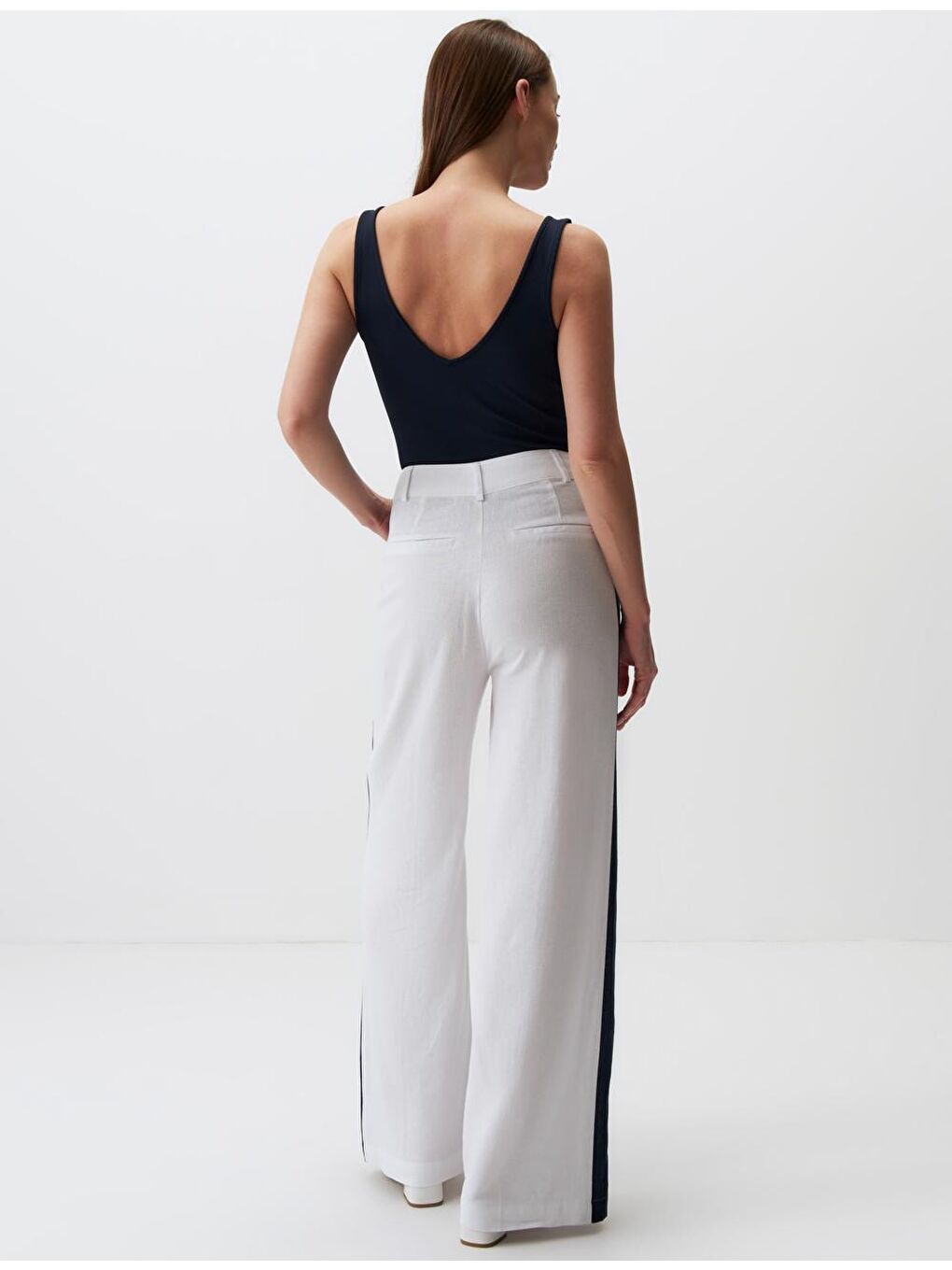 Beyaz Yüksek Bel Bol Paça Keten Pantolon-5