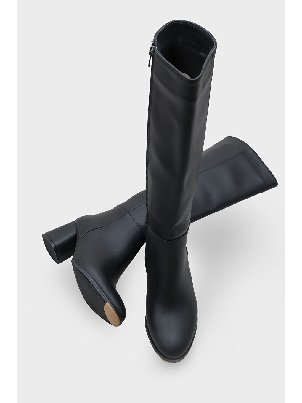 Siyah Cathrine Oval Burunlu Yandan Fermuarlı Topuklu Kadın Çizme-4