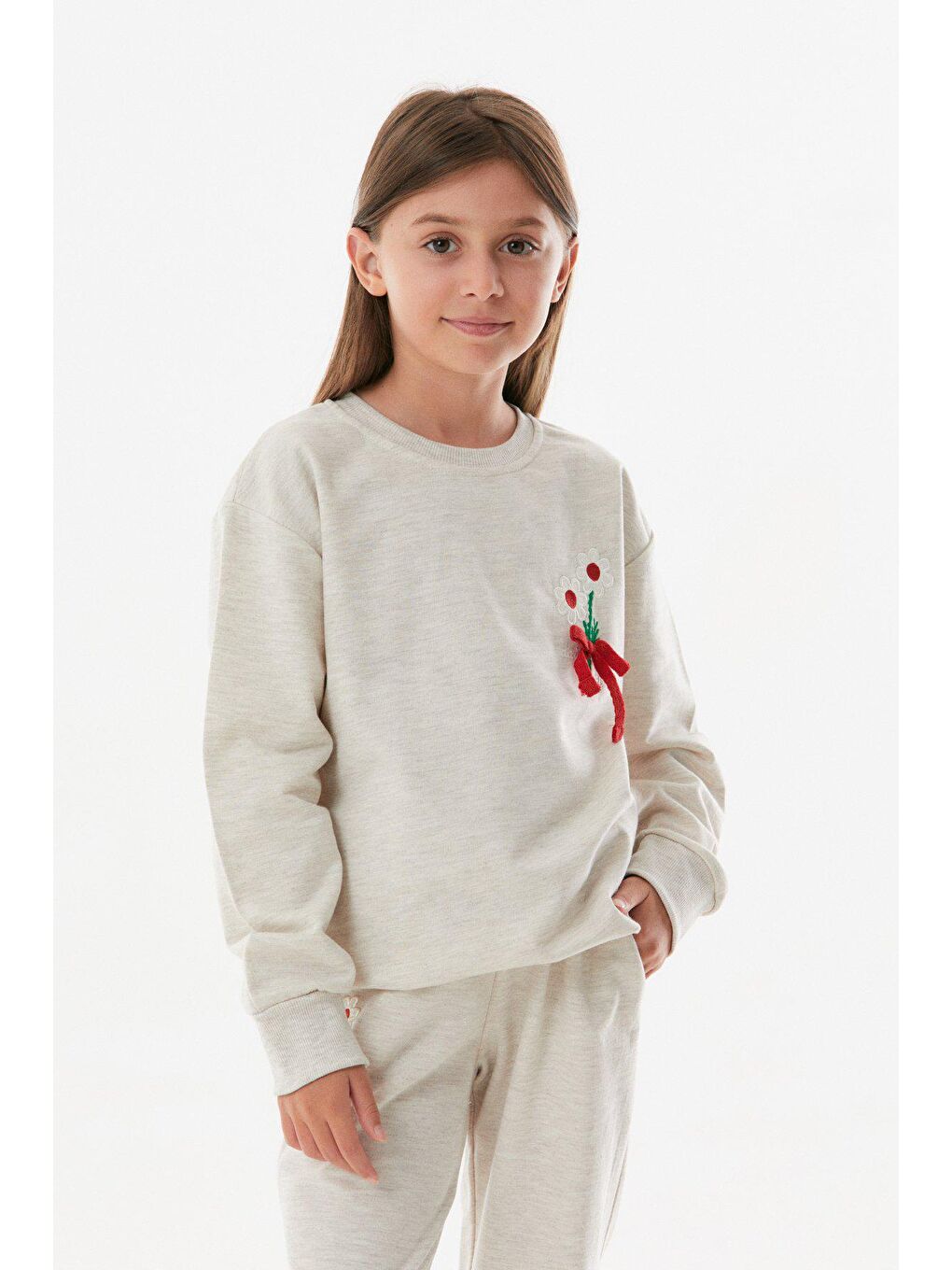 Bej Çiçek Nakışlı Kız Çocuk Eşofman Takımı-1