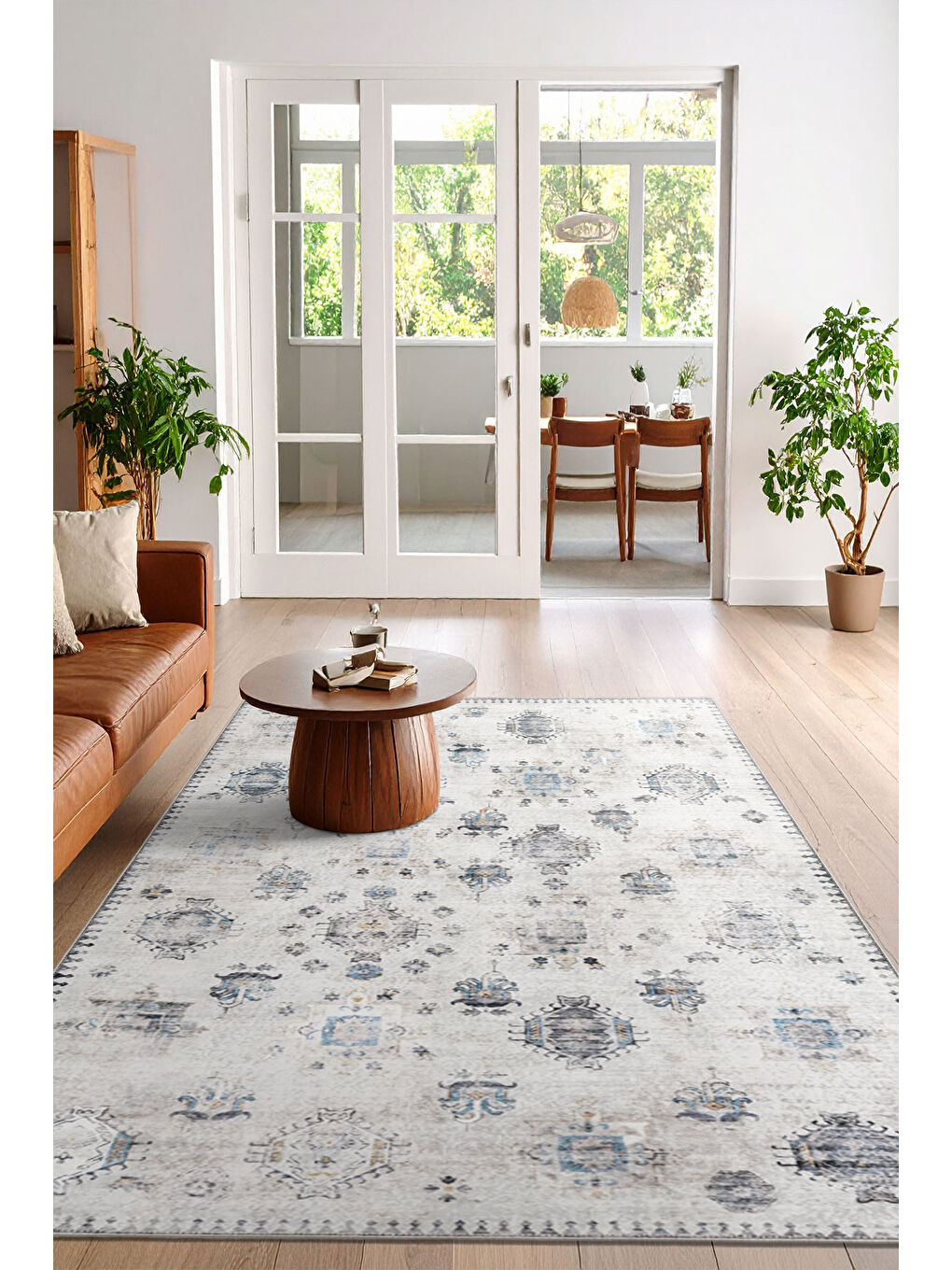 Beyaz Dekoratif Özel Tasarım Yıkanabilir İnce Kaymaz Tabanlı Modern Halı KECE FR36-1