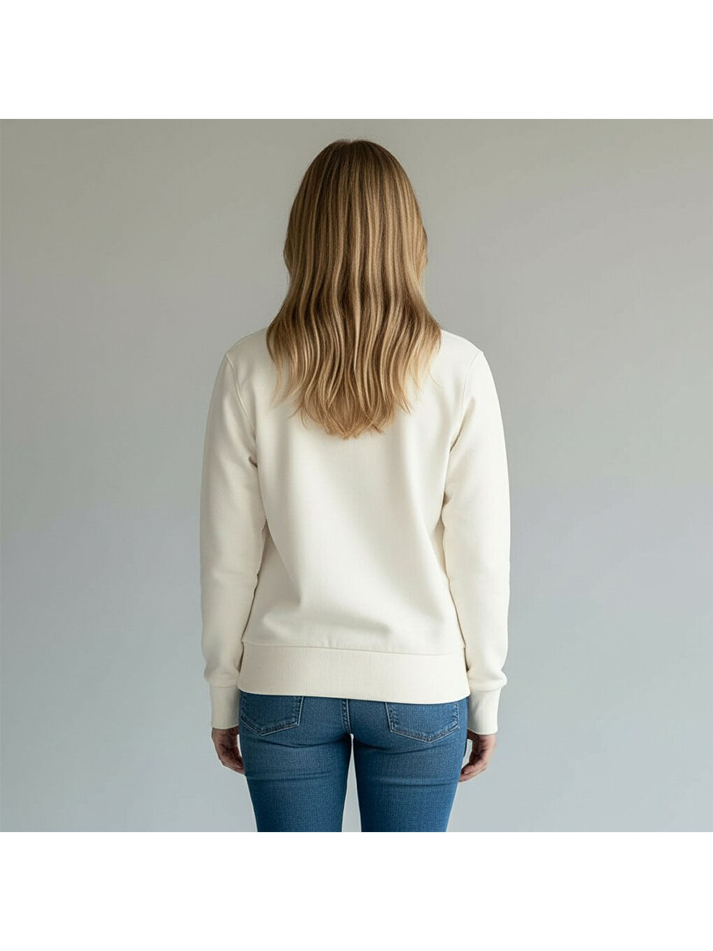 Elfin Kadın Beyaz Bisiklet Yaka Sweatshirt-2