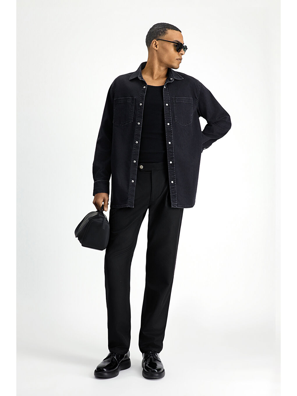 Siyah Regular Fit Tokalı Pileli Klasik Kumaş Pantolon-2