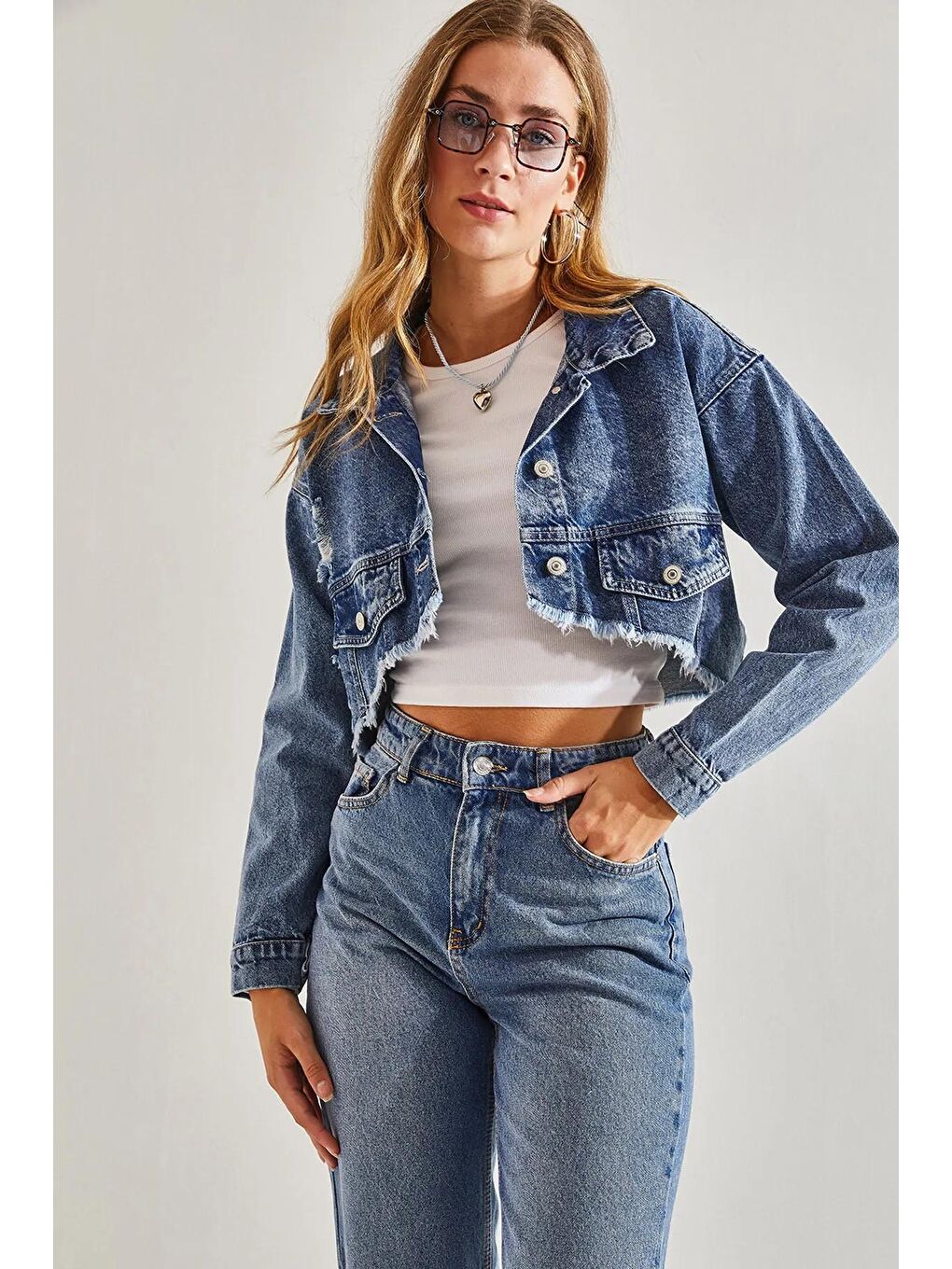 Mavi Kadın Yırtık Desenli Denim Ceket-3