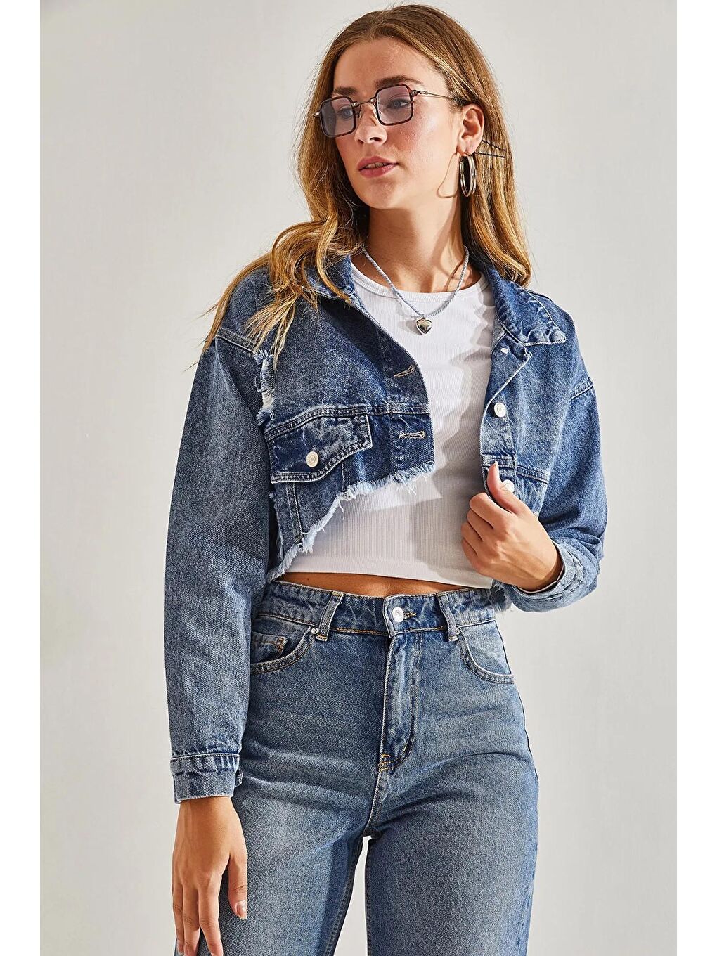 Mavi Kadın Yırtık Desenli Denim Ceket-4