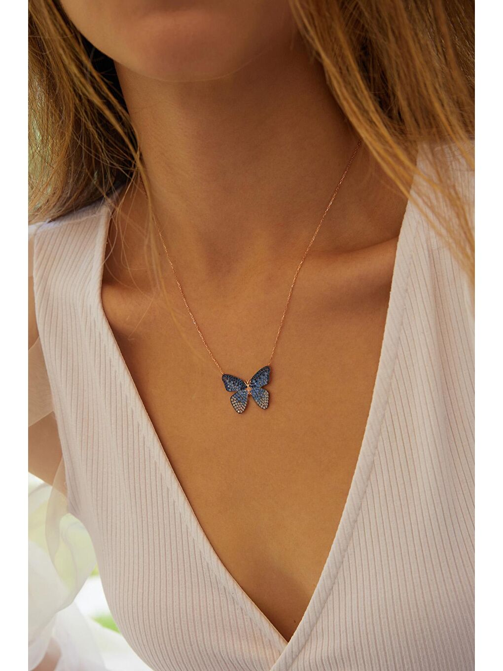 Kadın Mavi Rose Kaplama 925 Ayar Gümüş Renk Geçişli Kelebek Kolye-1