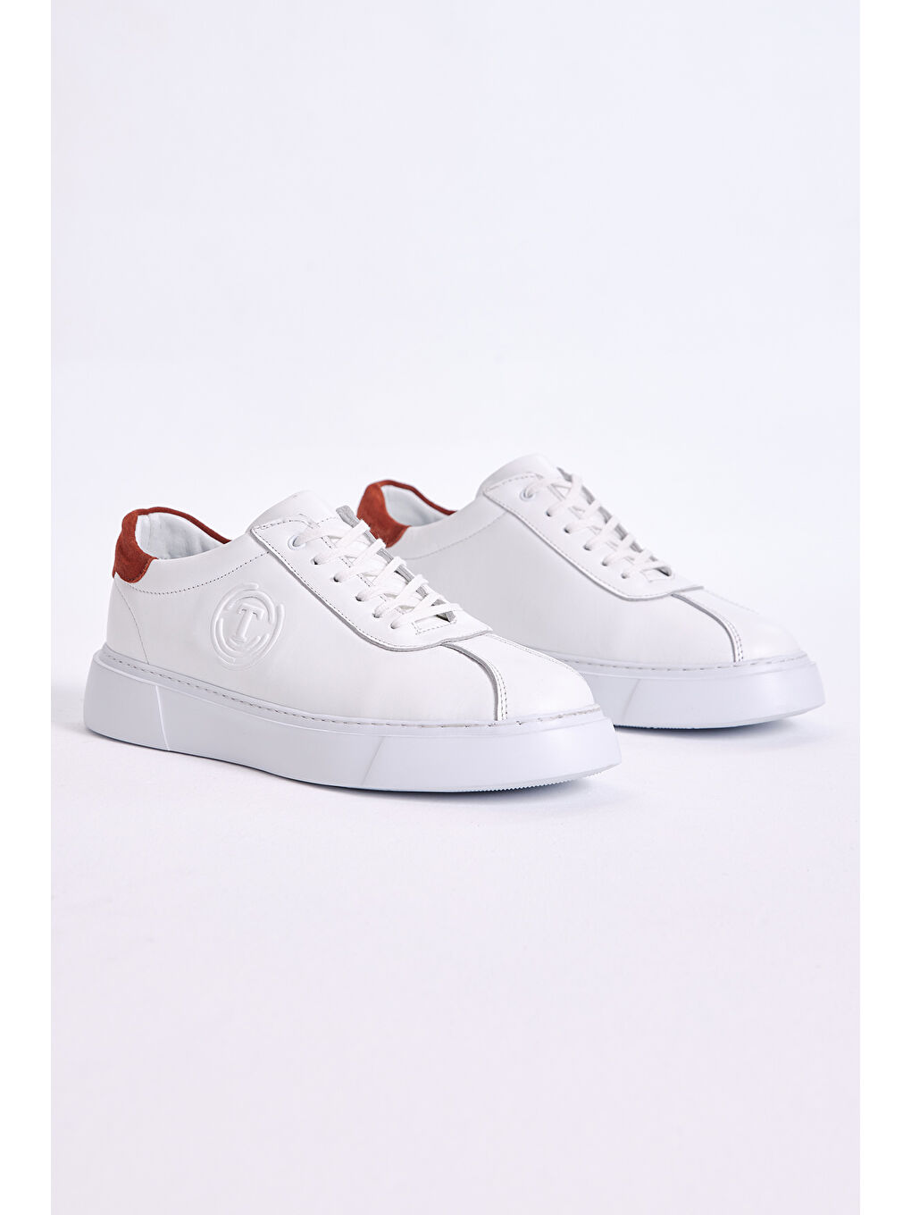 Erkek Beyaz Turuncu Yanı Baskılı Bağcıklı Hakiki Deri Spor Ayakkabı