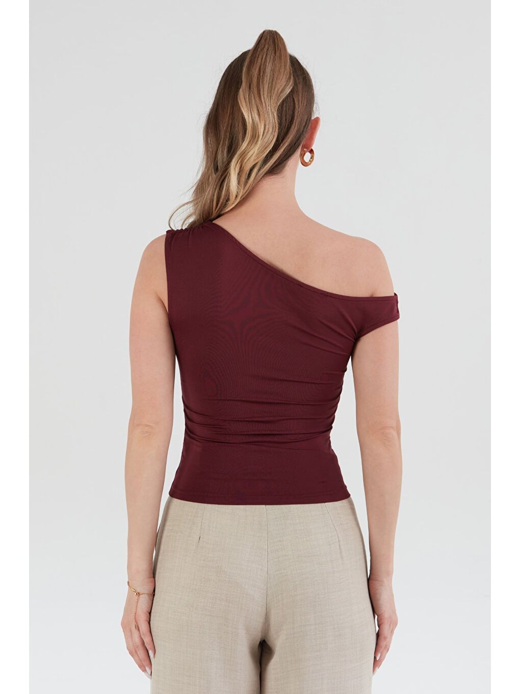 Bordo Yanları Drapeli Tek Kol Bluz-3