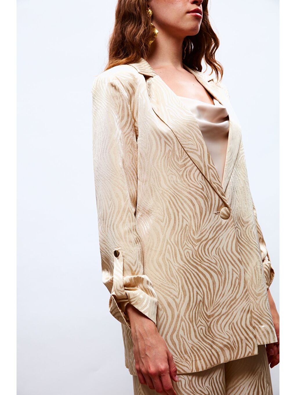 Katlanabilir Kol Detaylı Ceket - Bej-3