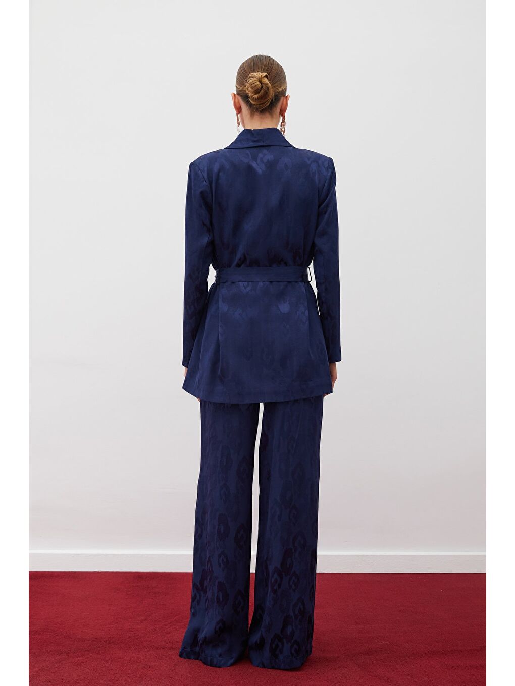 Kuşaklı Desenli Uzun Ceket - Lacivert-2