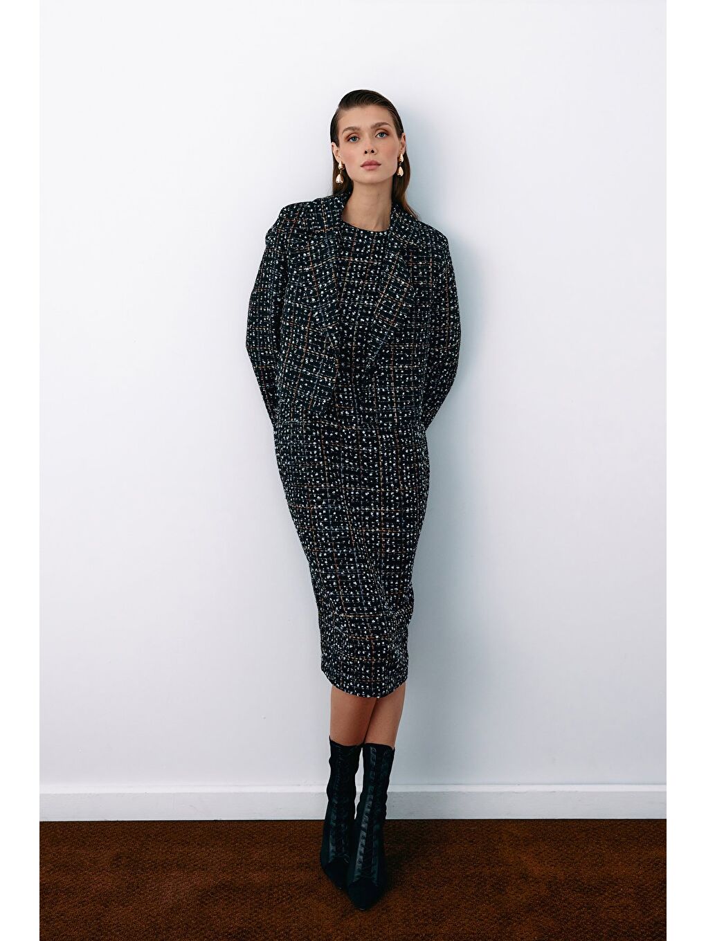 Düğmeli Tüvit Kısa Ceket - Siyah-6