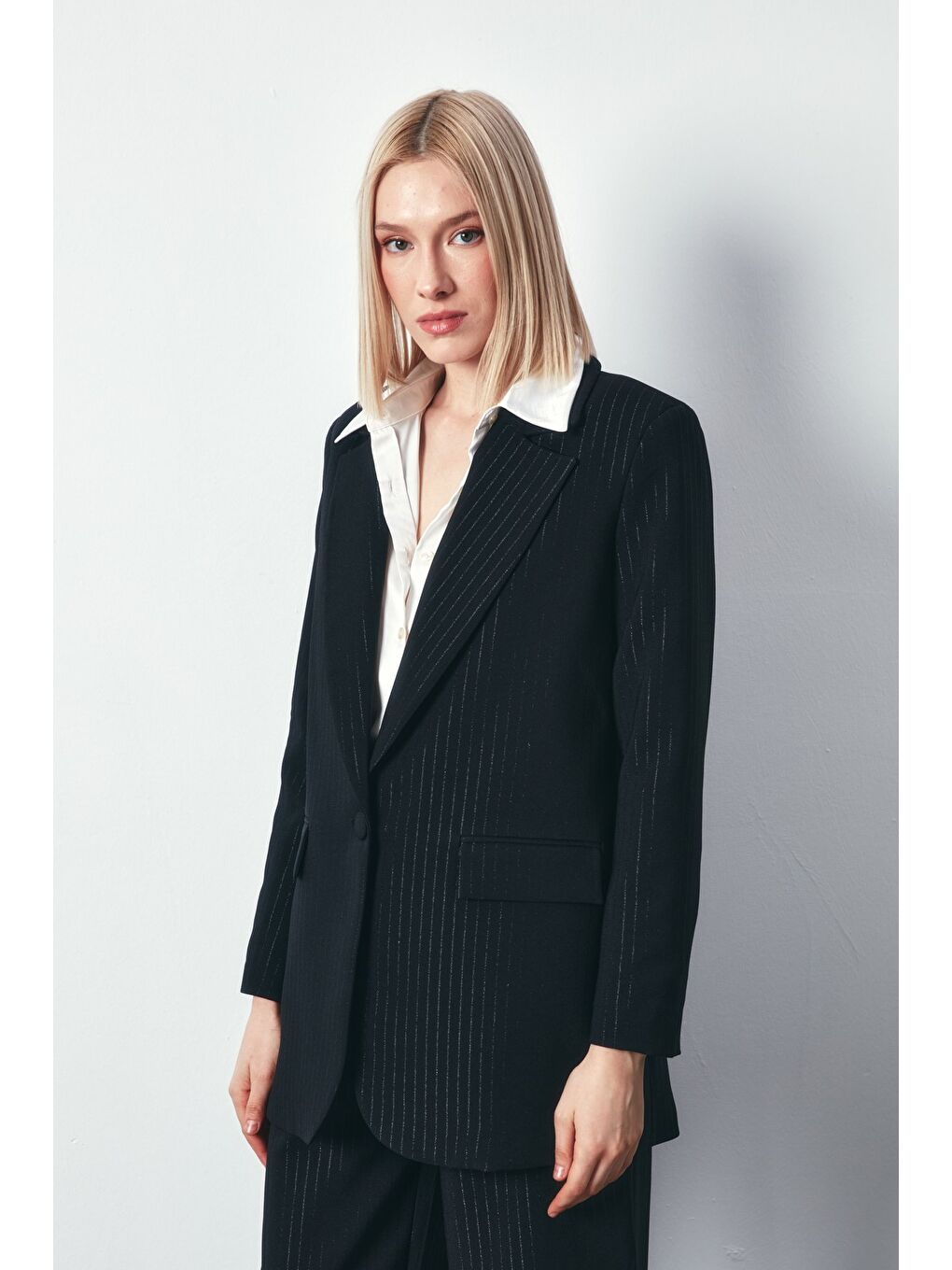 Çizgileri Parlak Salaş Ceket - Siyah-5