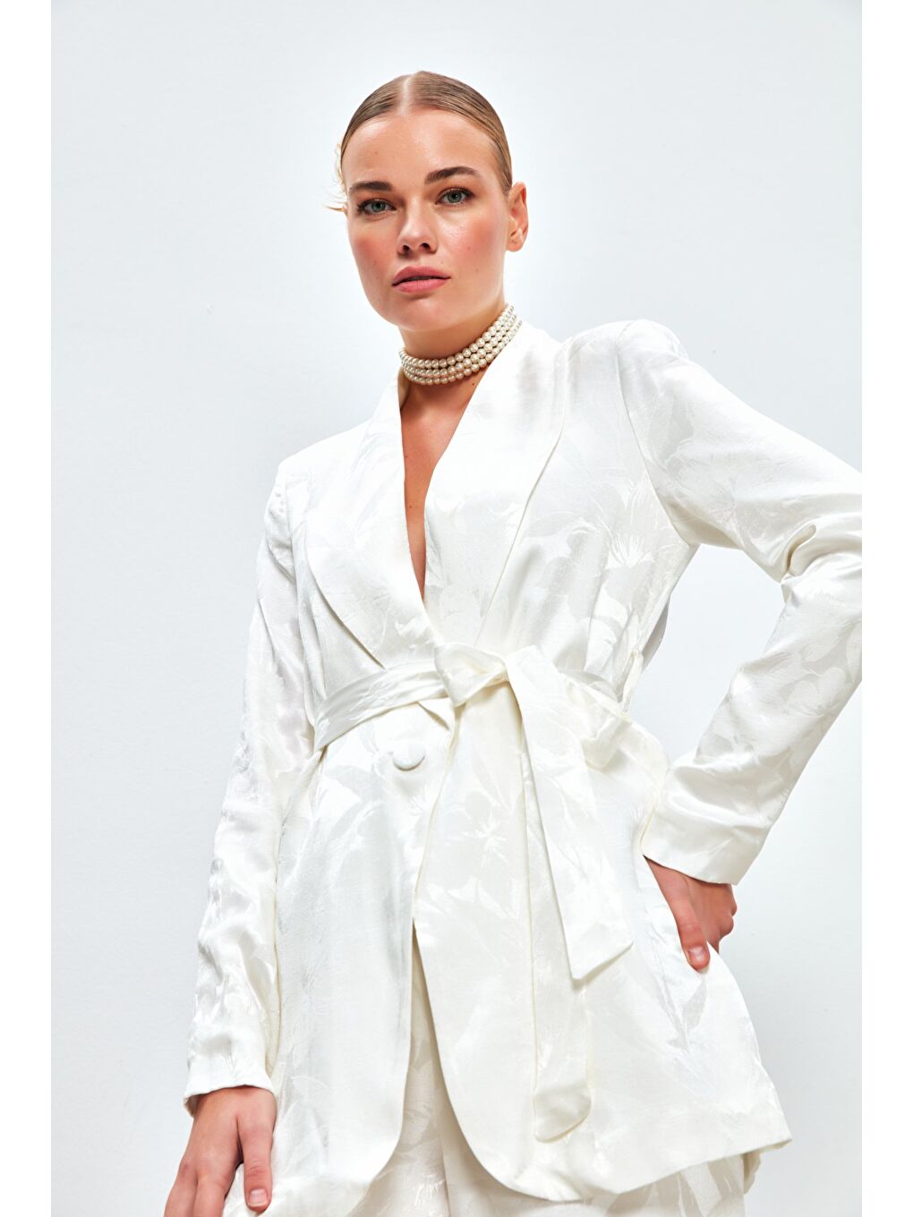 Desenli Uzun Ceket - Ekru-1