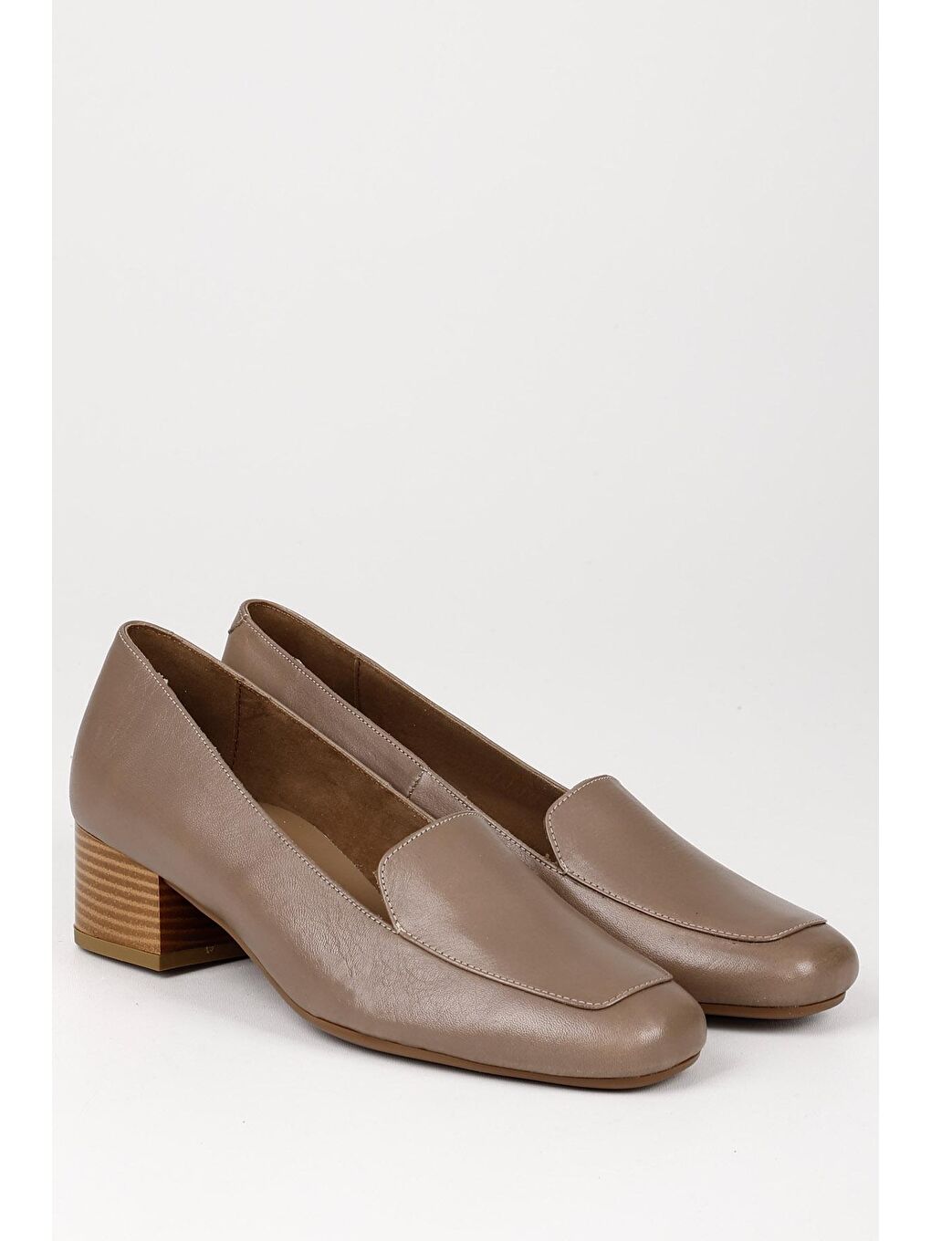 Bej VİZON  Hakiki Deri Küt Burun Kısa Kalın Topuklu Kadın Ayakkabı 13312-1