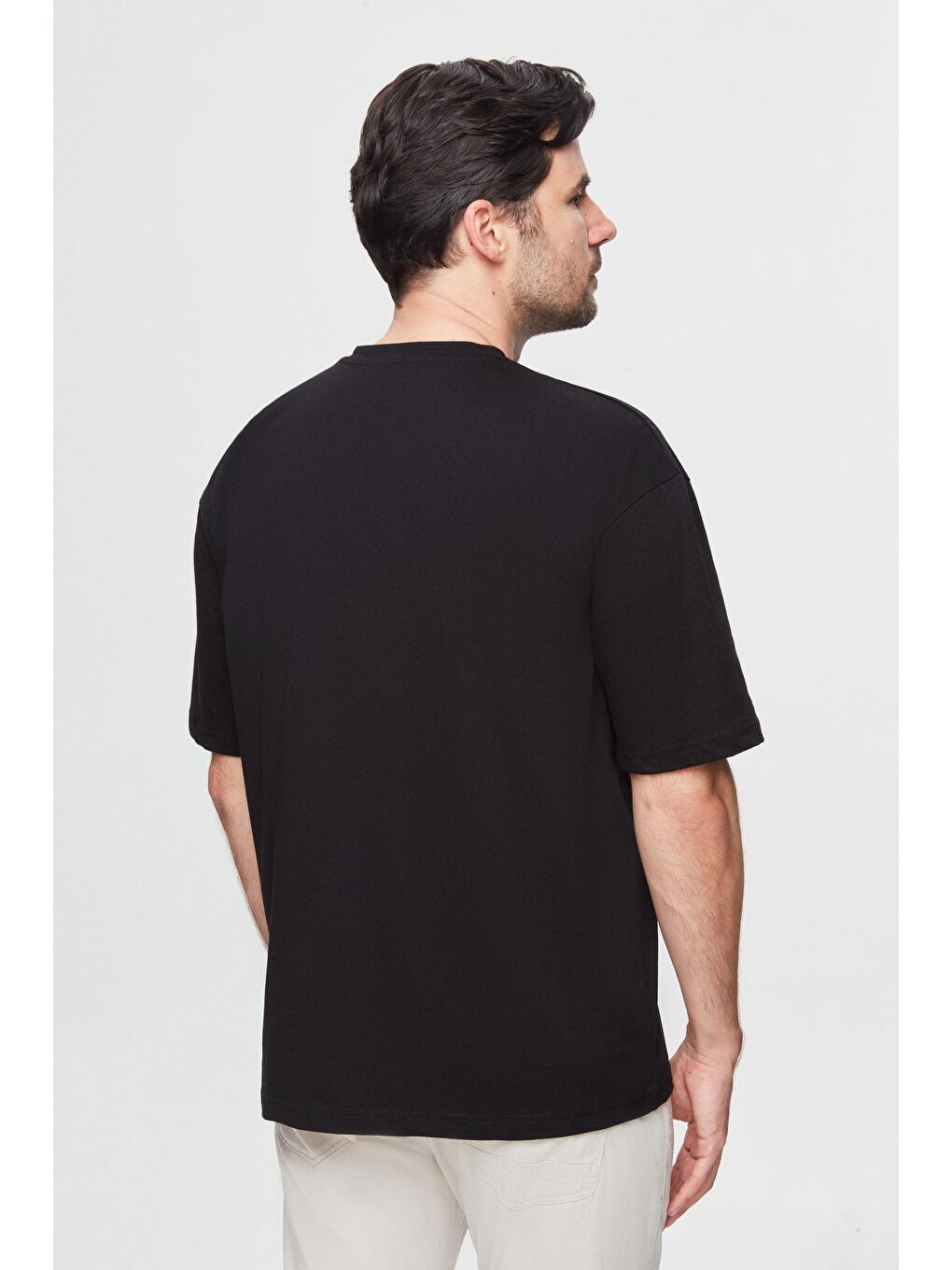 Oversize Siyah Baskılı %100 Pamuk Tişört-2