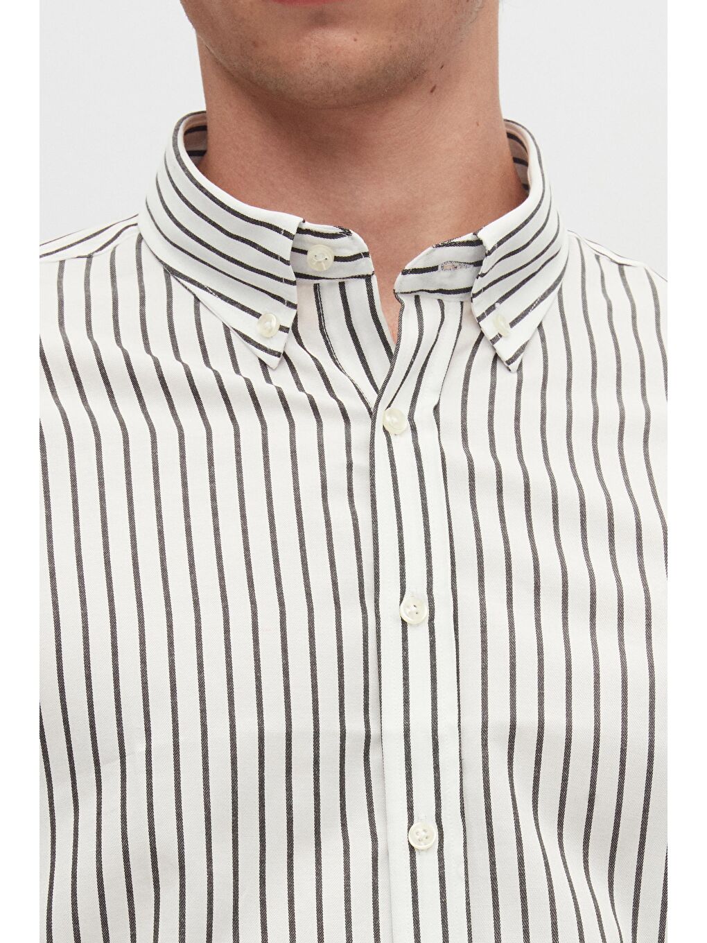 Slim Fit Siyah Çizgili Gömlek-3