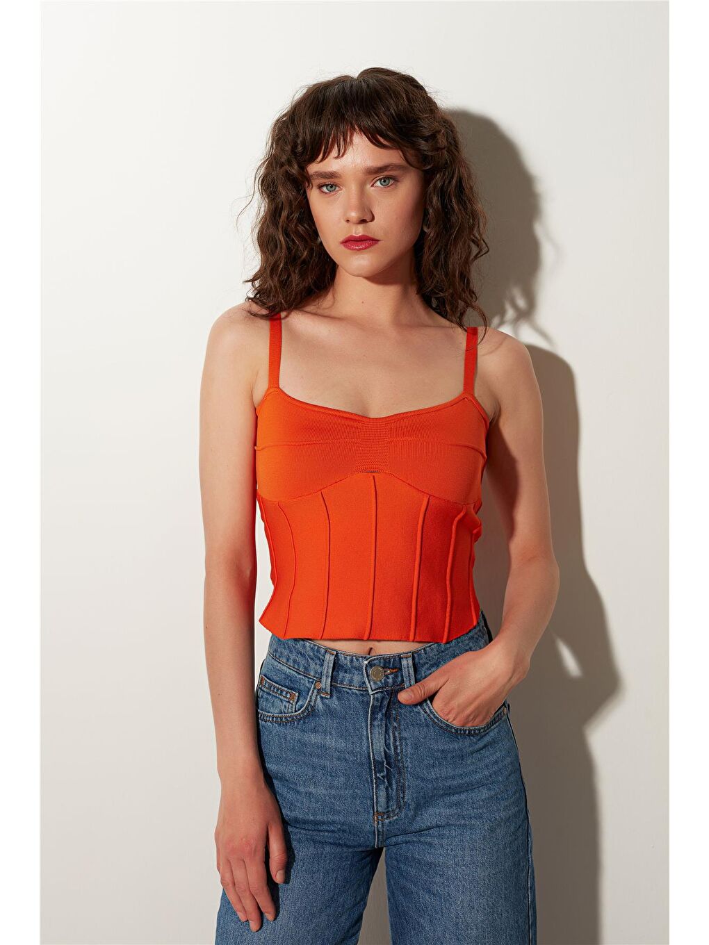 Turuncu Askılı Triko Korse