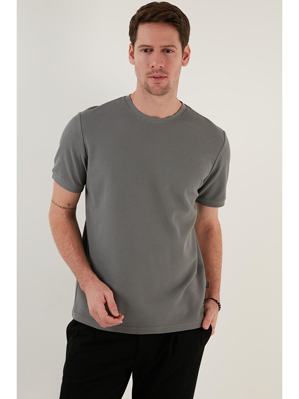 Haki Pamuklu Bisiklet Yaka Basic T Shirt 5902387-1