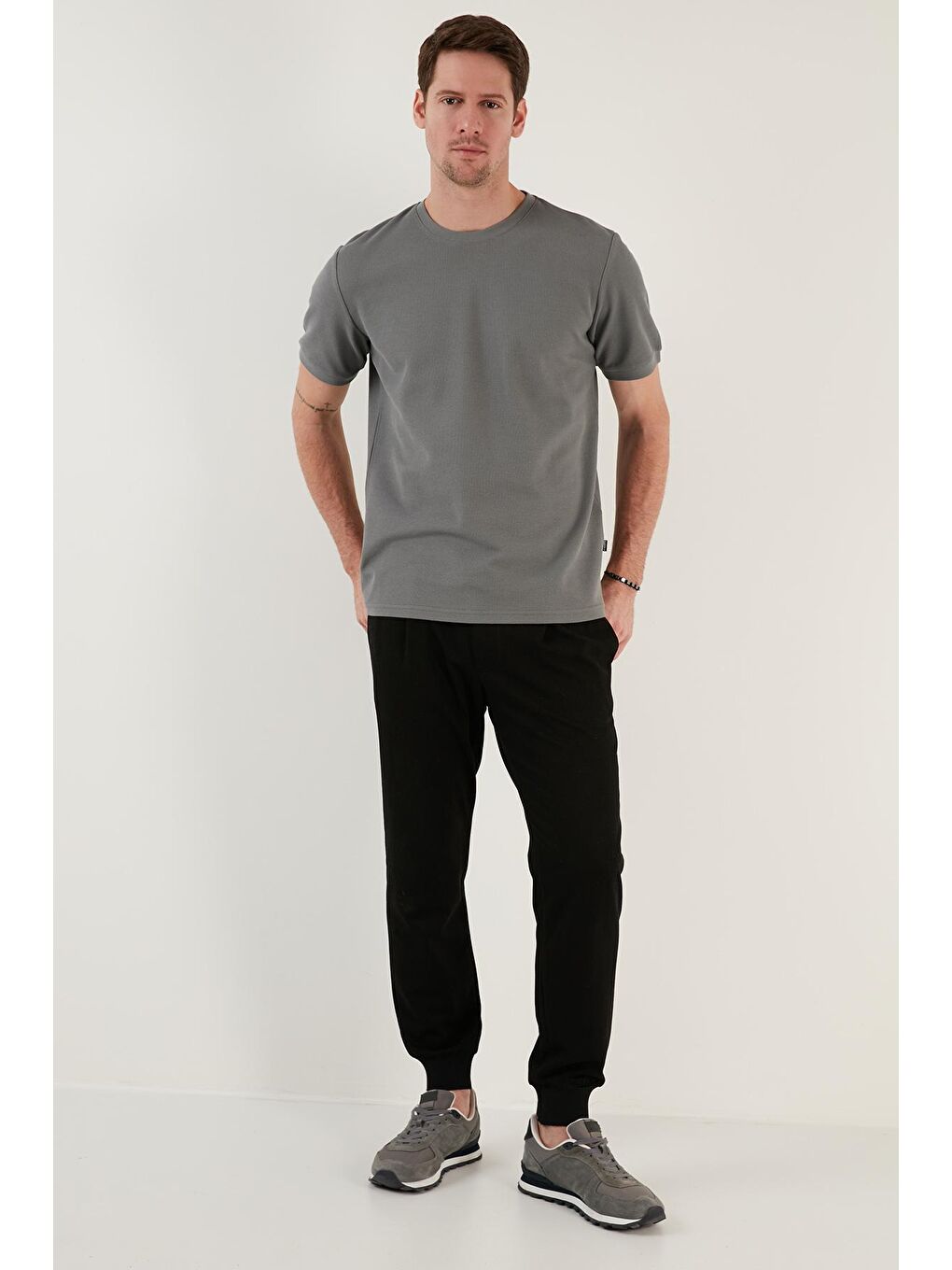 Haki Pamuklu Bisiklet Yaka Basic T Shirt 5902387-2