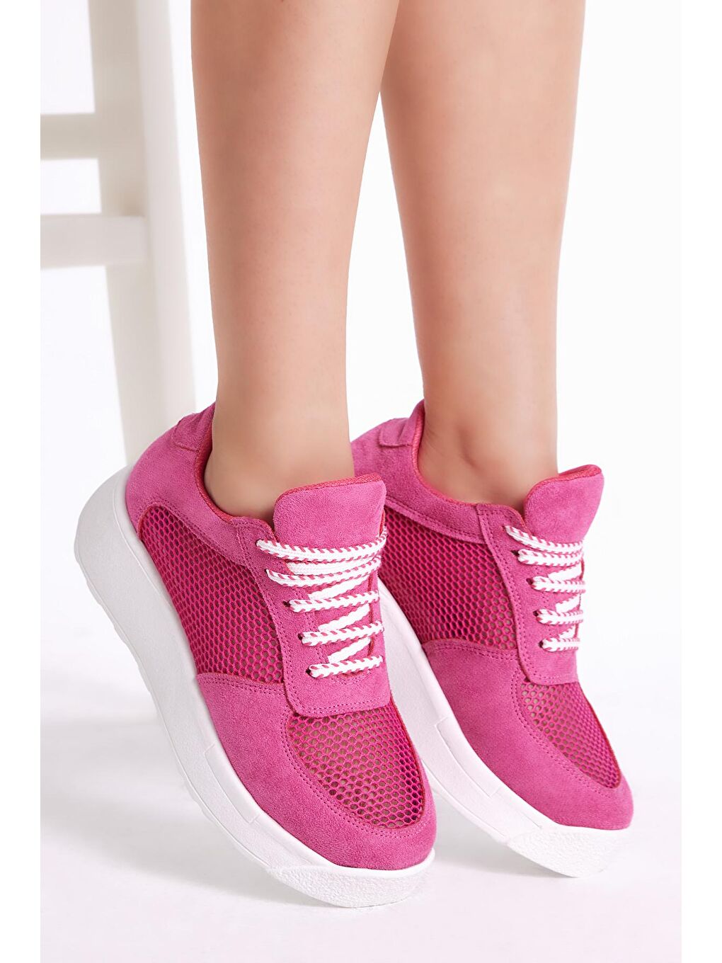 Kadın Fuşya Rahat Kalıp Yüksek Taban Nefes Alabilen Kumaş Bağcıklı Sneaker-1