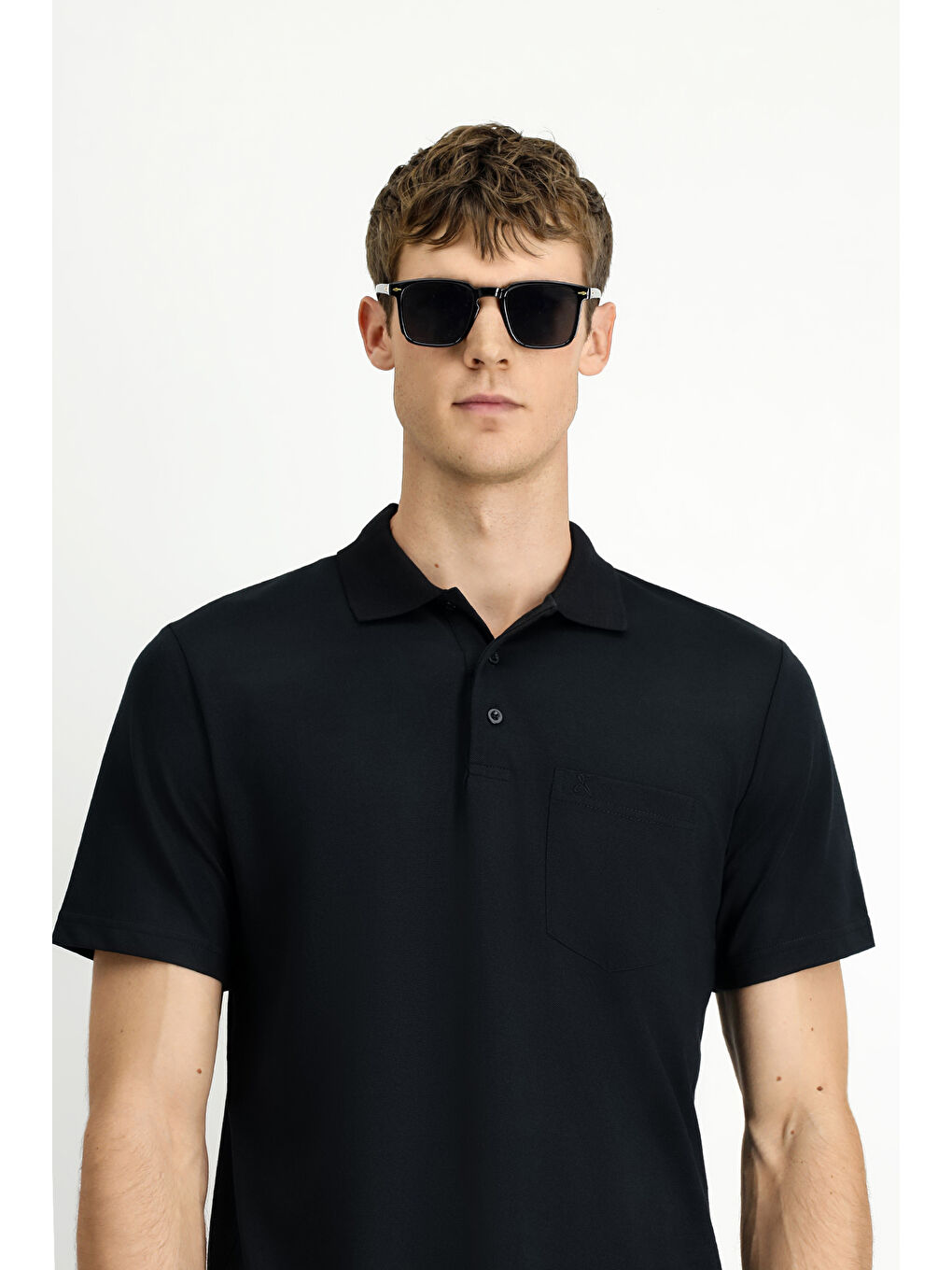 Siyah Regular Fit Pamuklu Nakışlı Cepli Polo Yaka Tişört-2