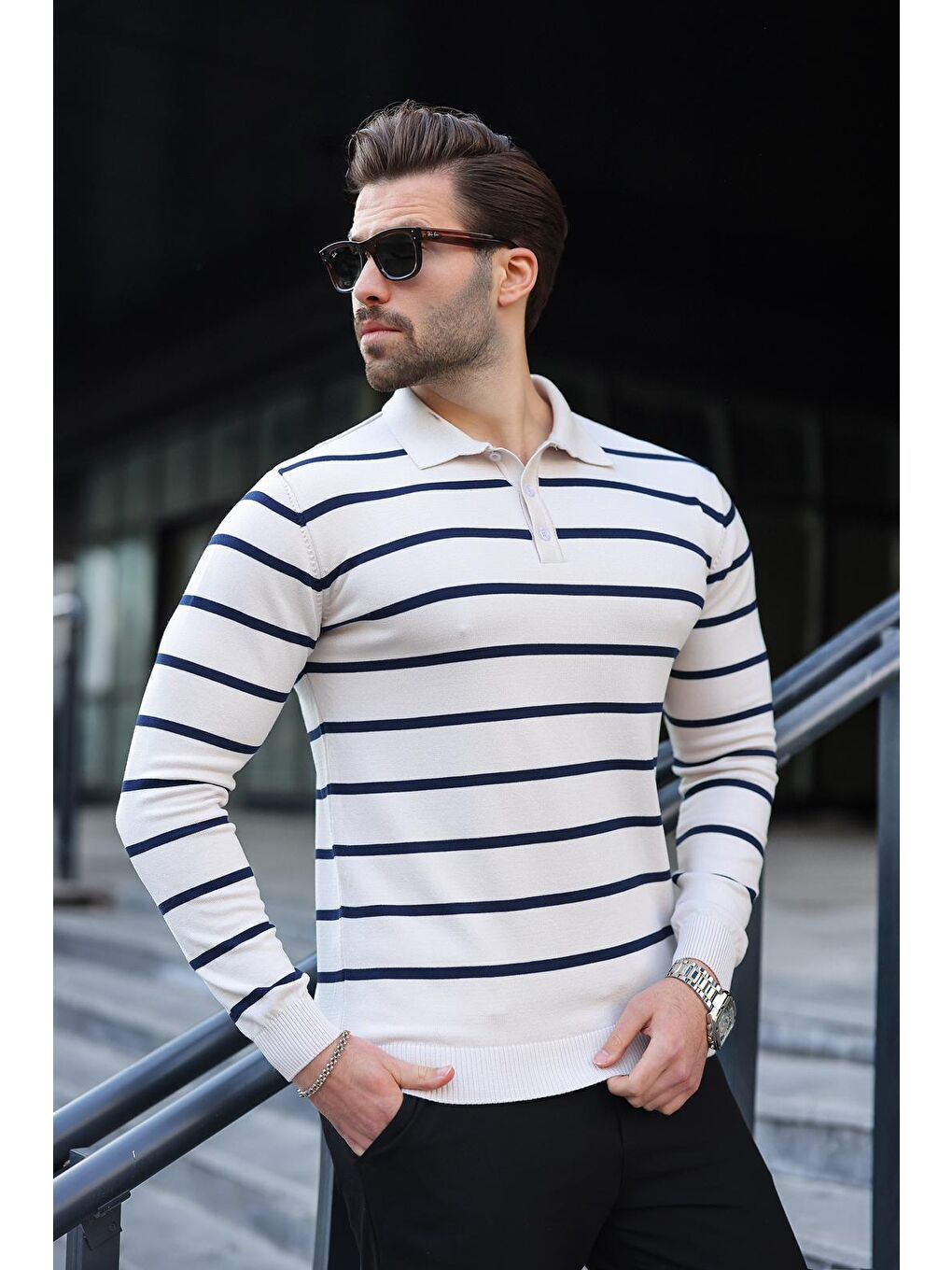 Beyaz Düğmeli Polo Yaka Çizgili Uzun Kollu Kazak 7263-2