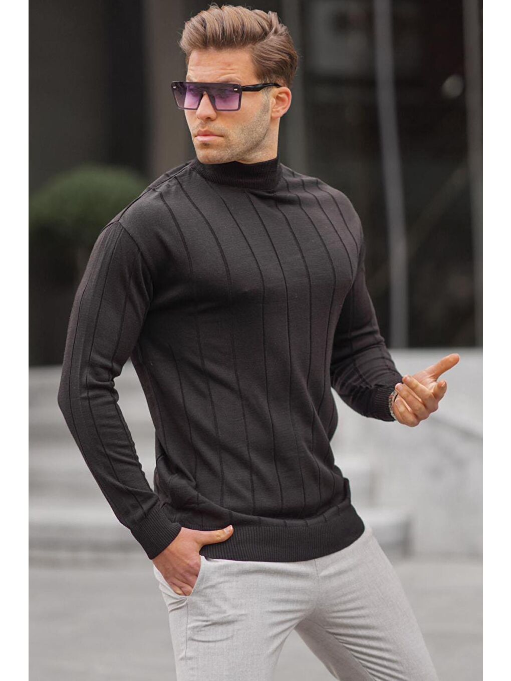 Siyah Slim Fit Yarım Balıkçı Yaka Çizgili Tüylenmeyen Erkek Triko Kazak 6344