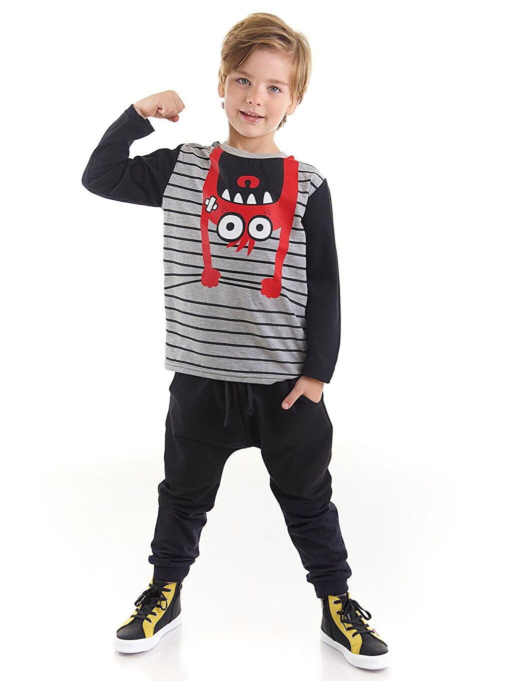 Denokids Karışık Sarkan Canavar Erkek Çocuk T-shirt Pantolon Takım