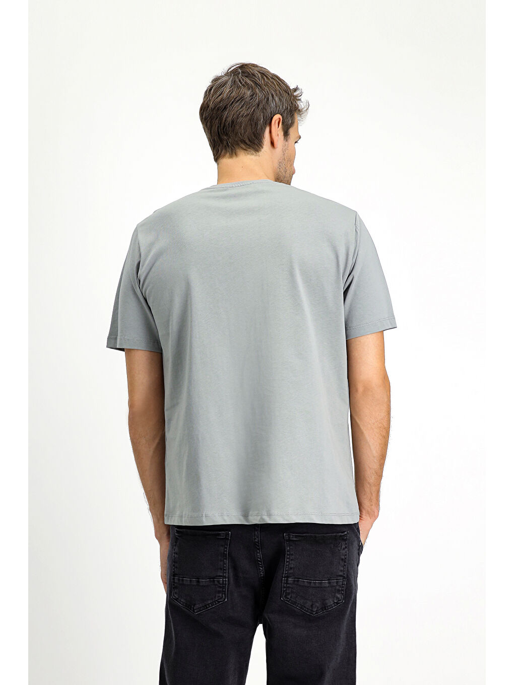 Gri Bisiklet Yaka Regular Fit Süprem Pamuk %100 Pamuk Tişört-3