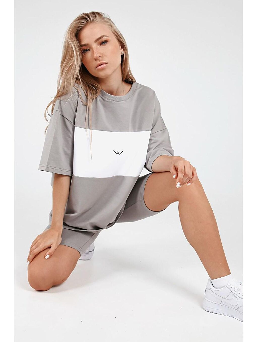 Boyalı Gri Nakışlı Tişört Mg1421-1