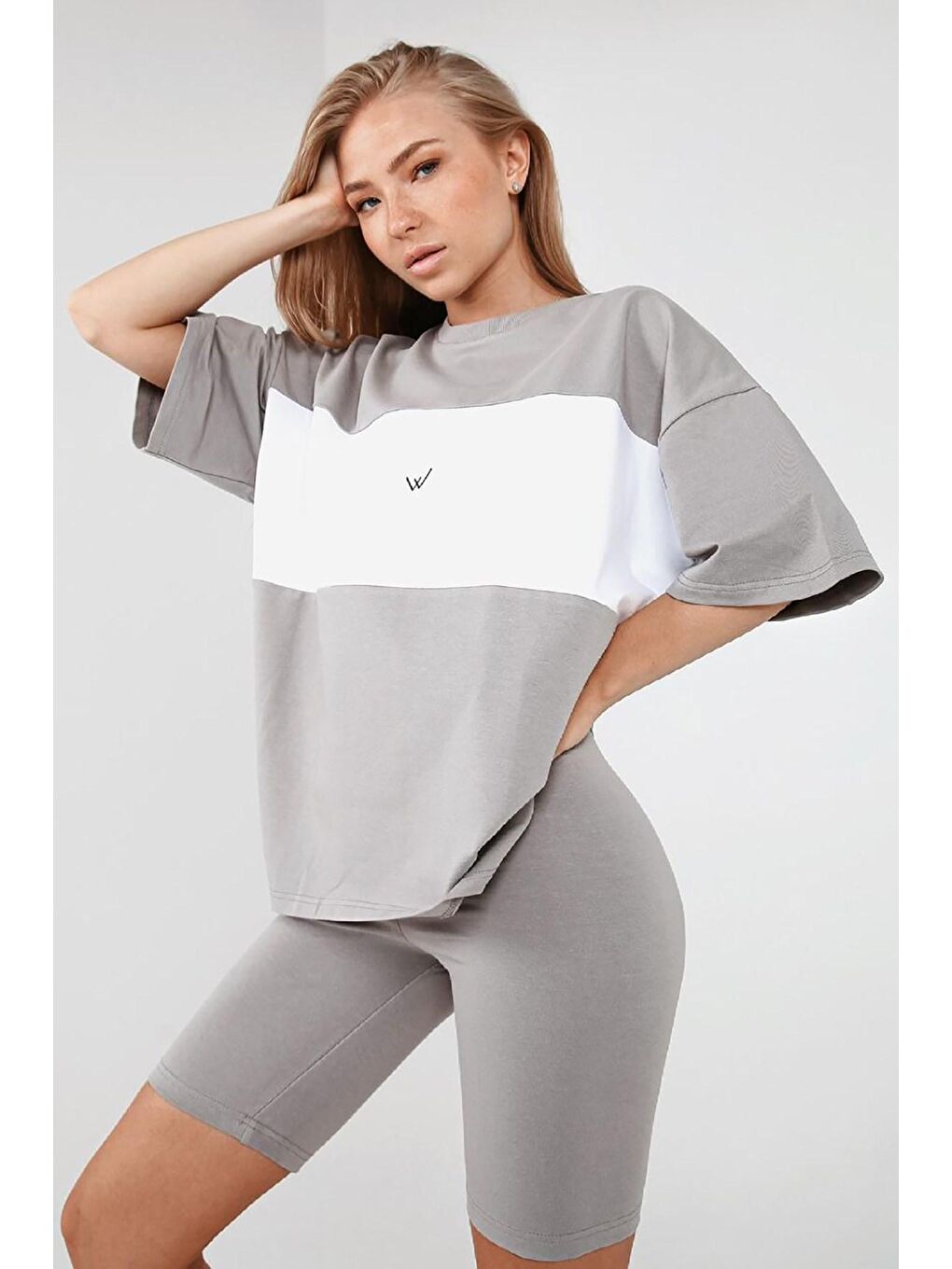 Boyalı Gri Nakışlı Tişört Mg1421-2