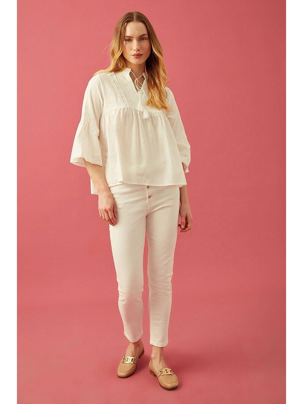 Ekru Yaka Bağlamalı Volanlı Bluz-4