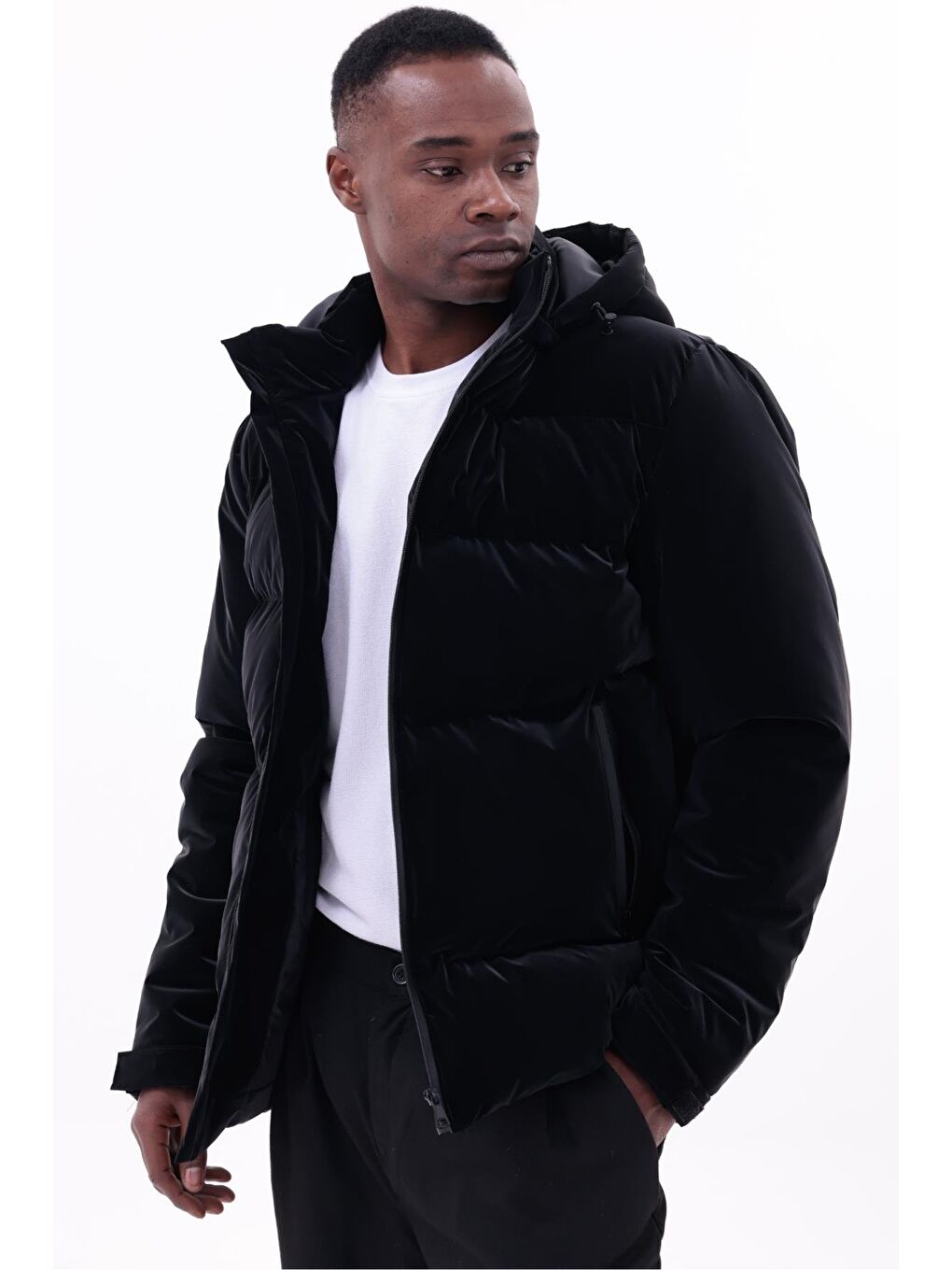 Siyah Erkek Kışlık Nova Kumaş Su Geçirmez İç Cepli Çıkarılabilir Kapüşonlu Şişme Mont-5