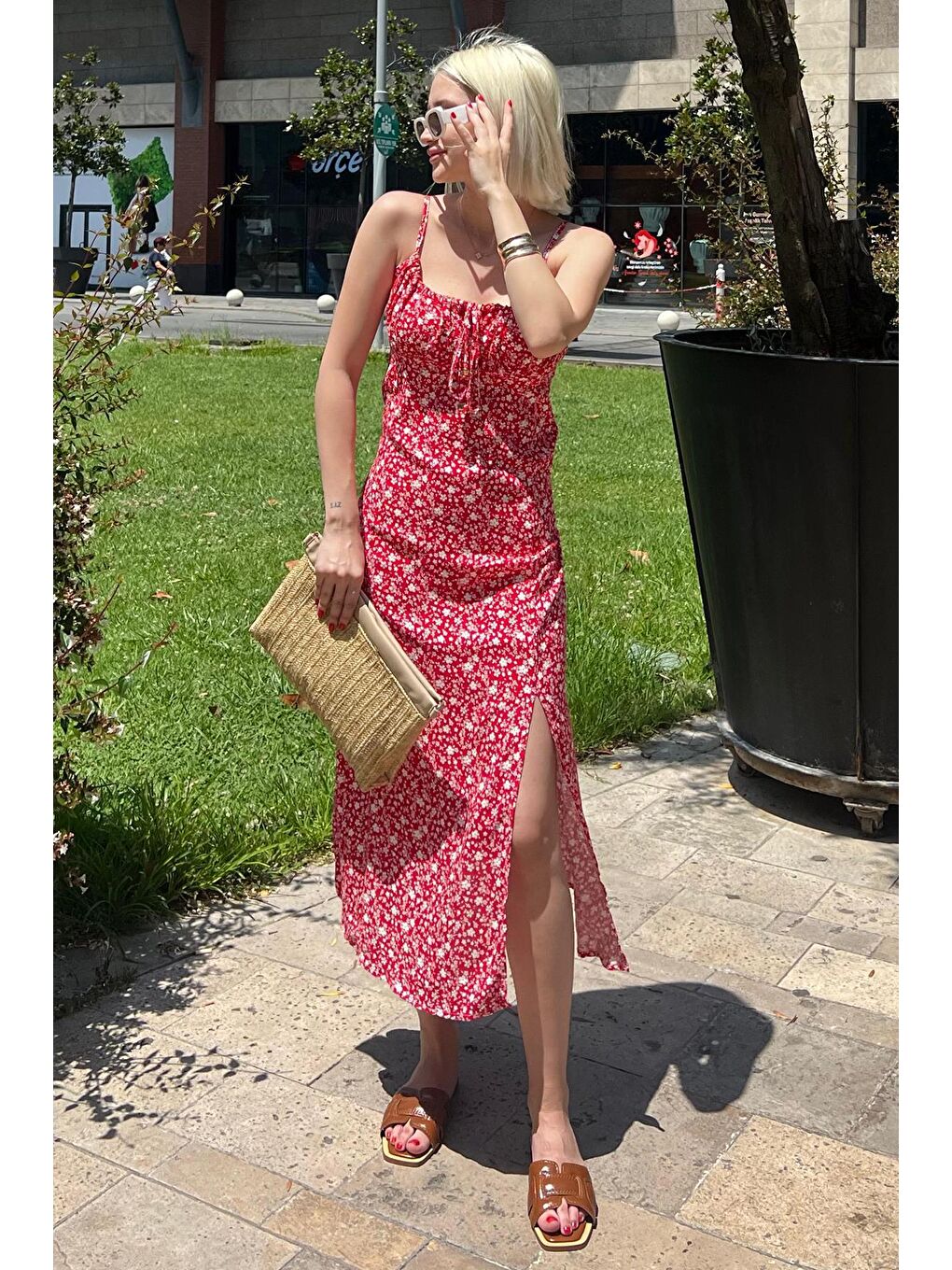 Kırmızı Desenli Askılı Uzun Elbise Mg2025