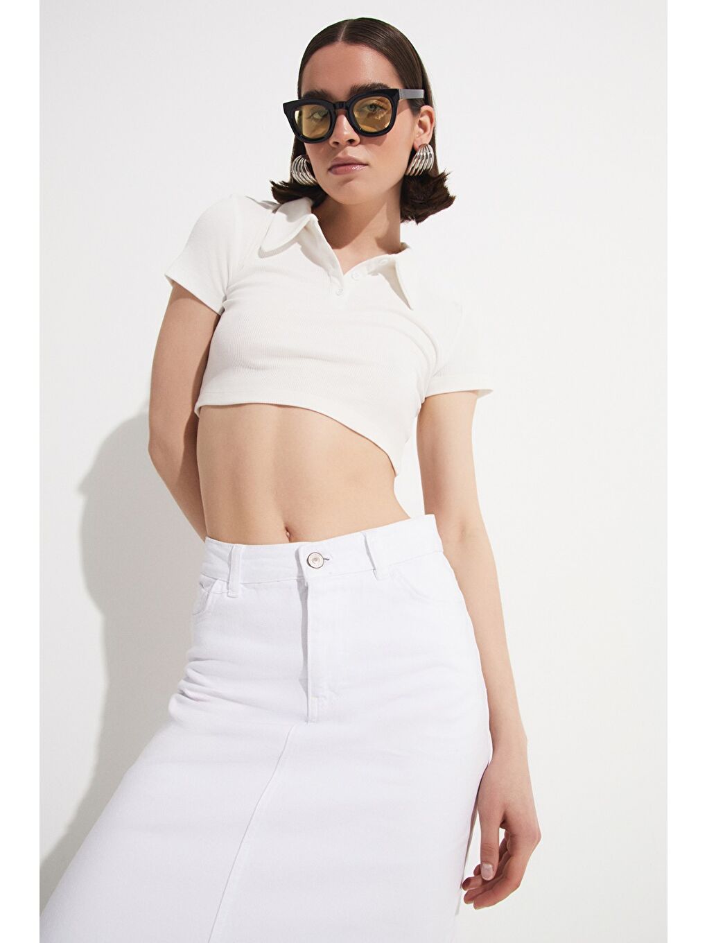 Beyaz Polo Yaka Crop-4