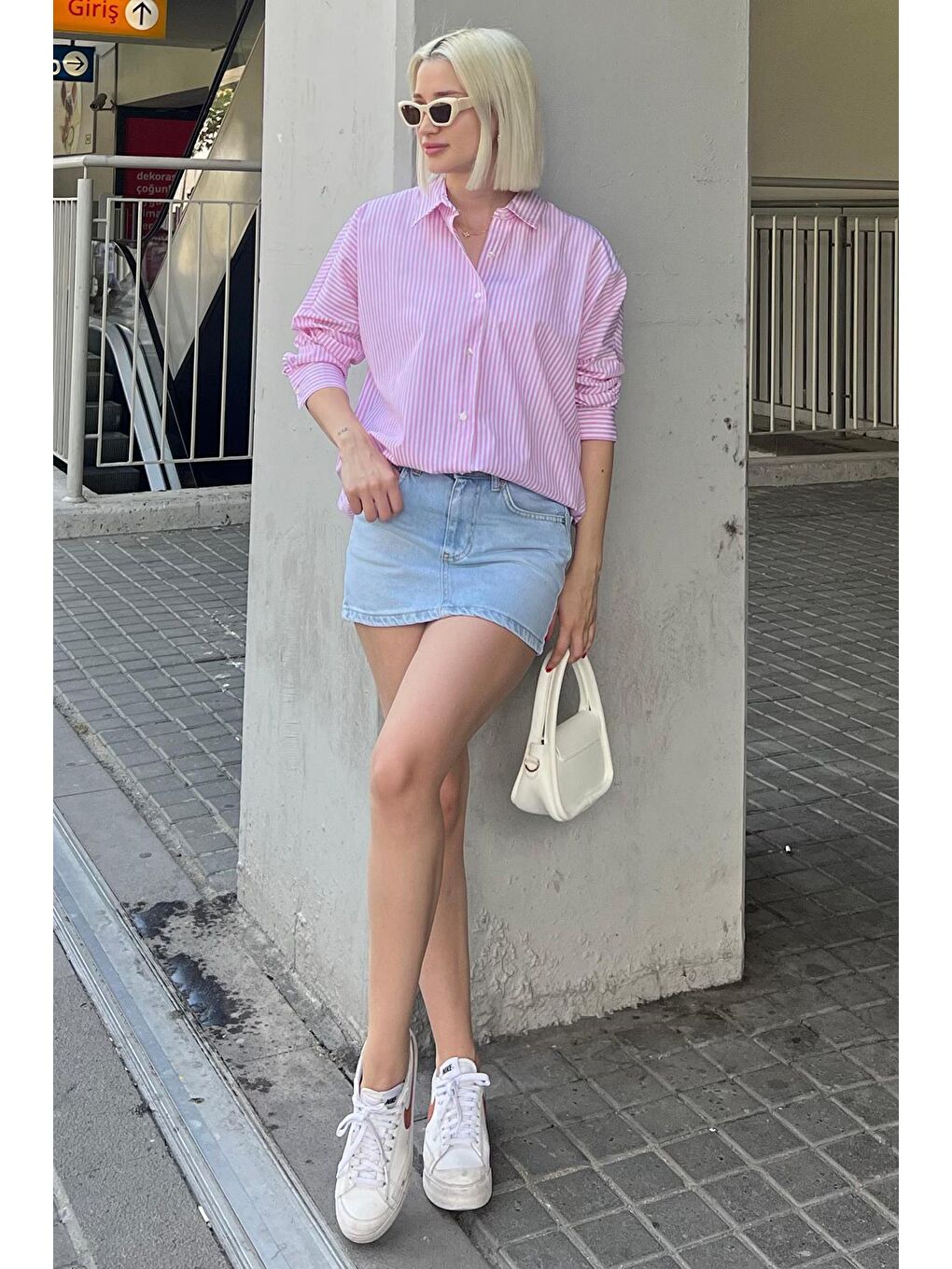 Madmext Pembe Çizgili Over Fit Gömlek Mg1525