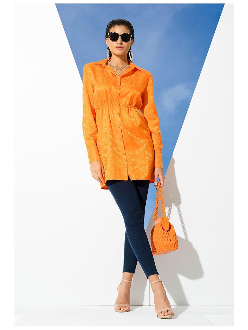 Saten Jakarlı Vatkalı Turuncu Gömlek-4