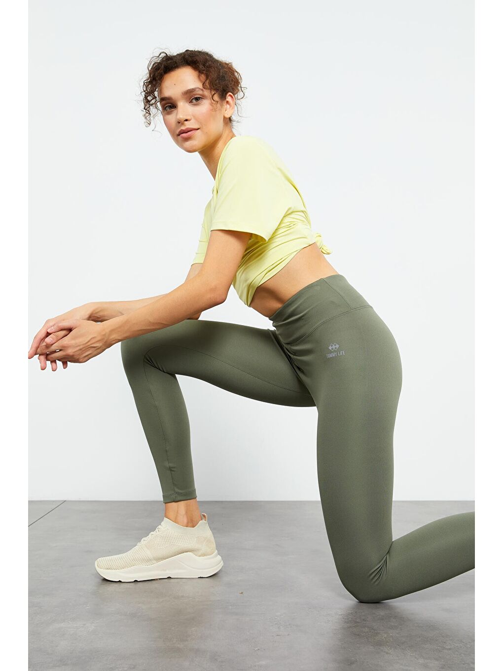 Yeşil Çağla Yüksek Bel Streç Slim Fit Dar Paça Kadın Tayt - 94545-2