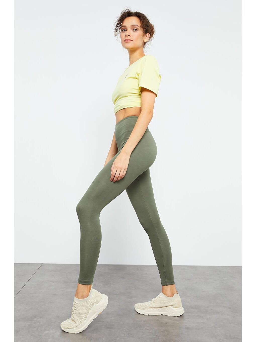 Yeşil Çağla Yüksek Bel Streç Slim Fit Dar Paça Kadın Tayt - 94545-3
