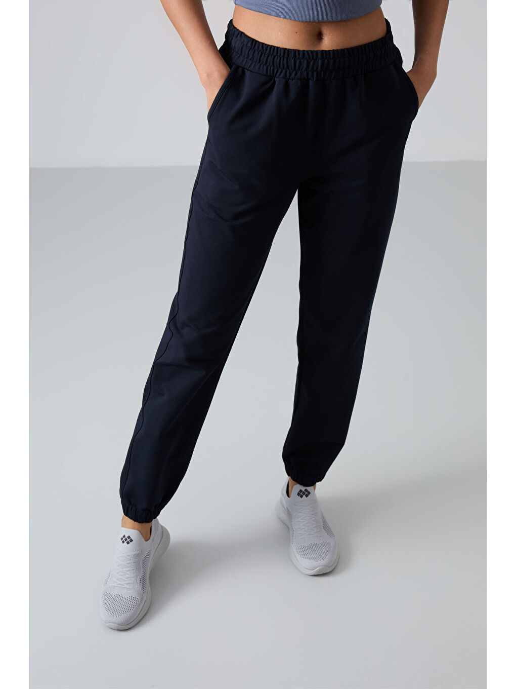 Lacivert Cepli Yüksek Bel Rahat Form Lastik Paça Kadın Eşofman Alt - 94583-4