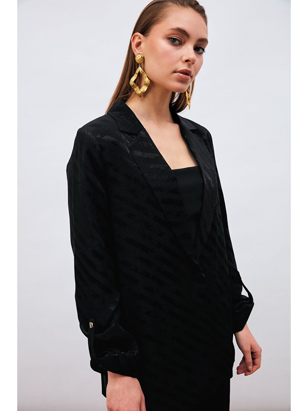 Kol Detaylı Desenli Salaş Ceket - Siyah-5