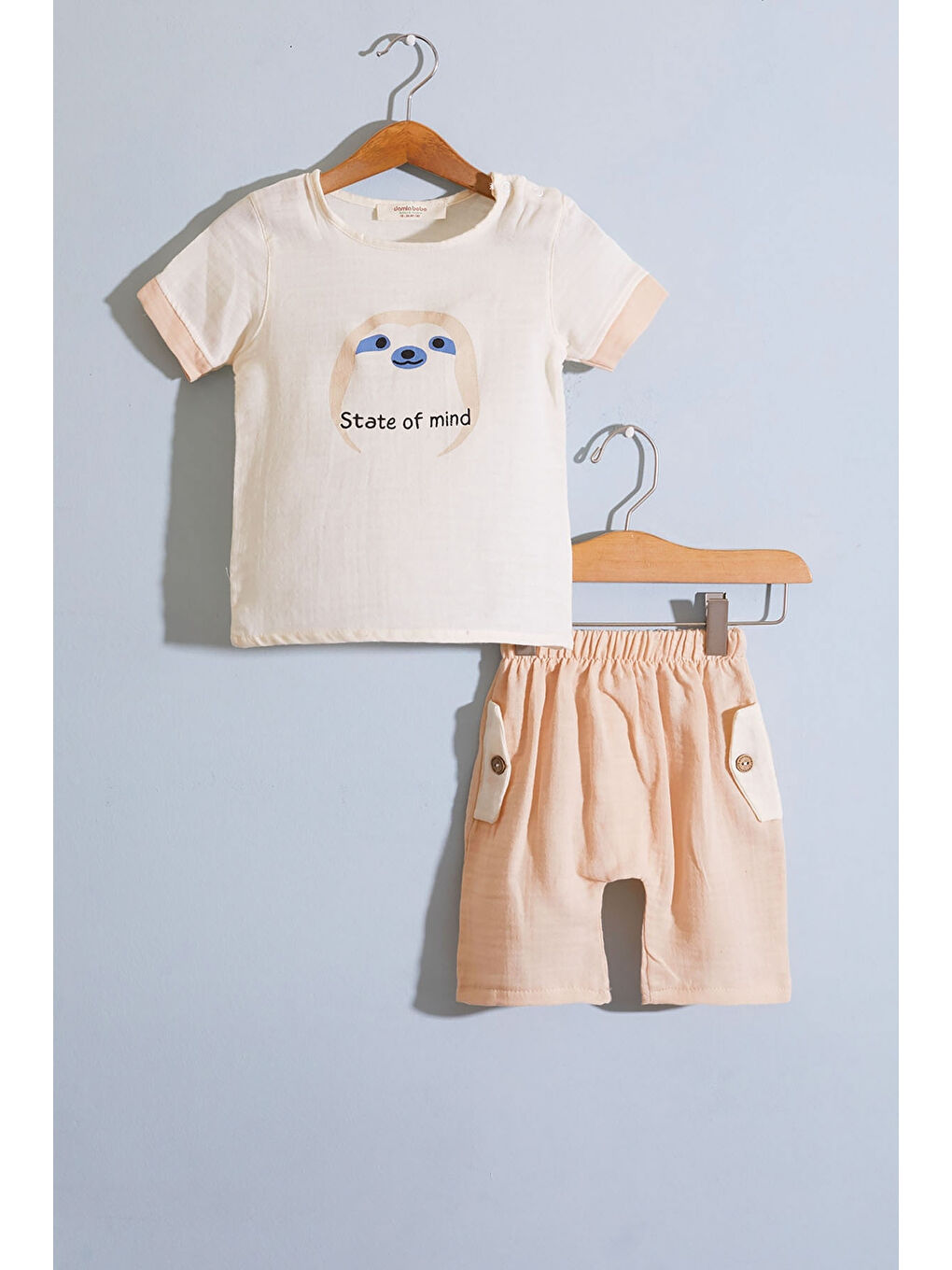 Ekru Krem Hayvan Baskılı Şortlu Erkek Bebek Müslin Takım 18822-1