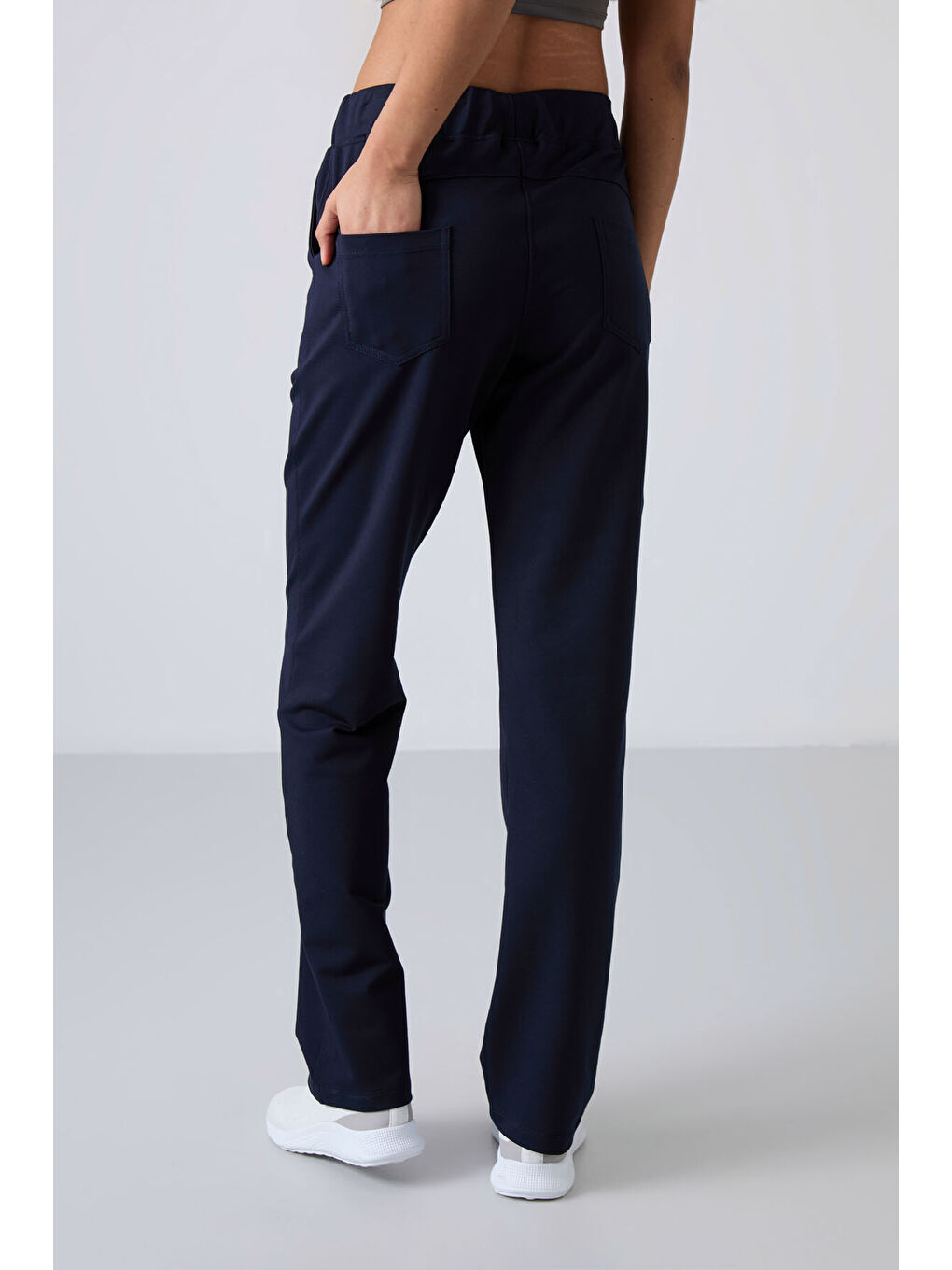 İndigo Yüksek Bel Cepli Rahat Form Klasik Paça Kadın Eşofman Alt - 94185-2