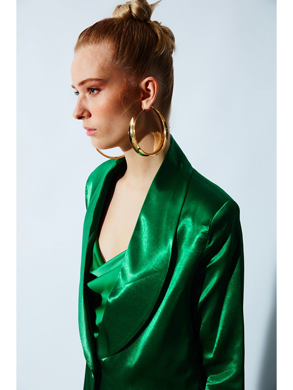 Yeşil Şal Yaka Saten Ceket - Zümrüt-4