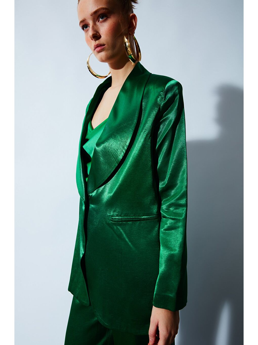 Yeşil Şal Yaka Saten Ceket - Zümrüt-5