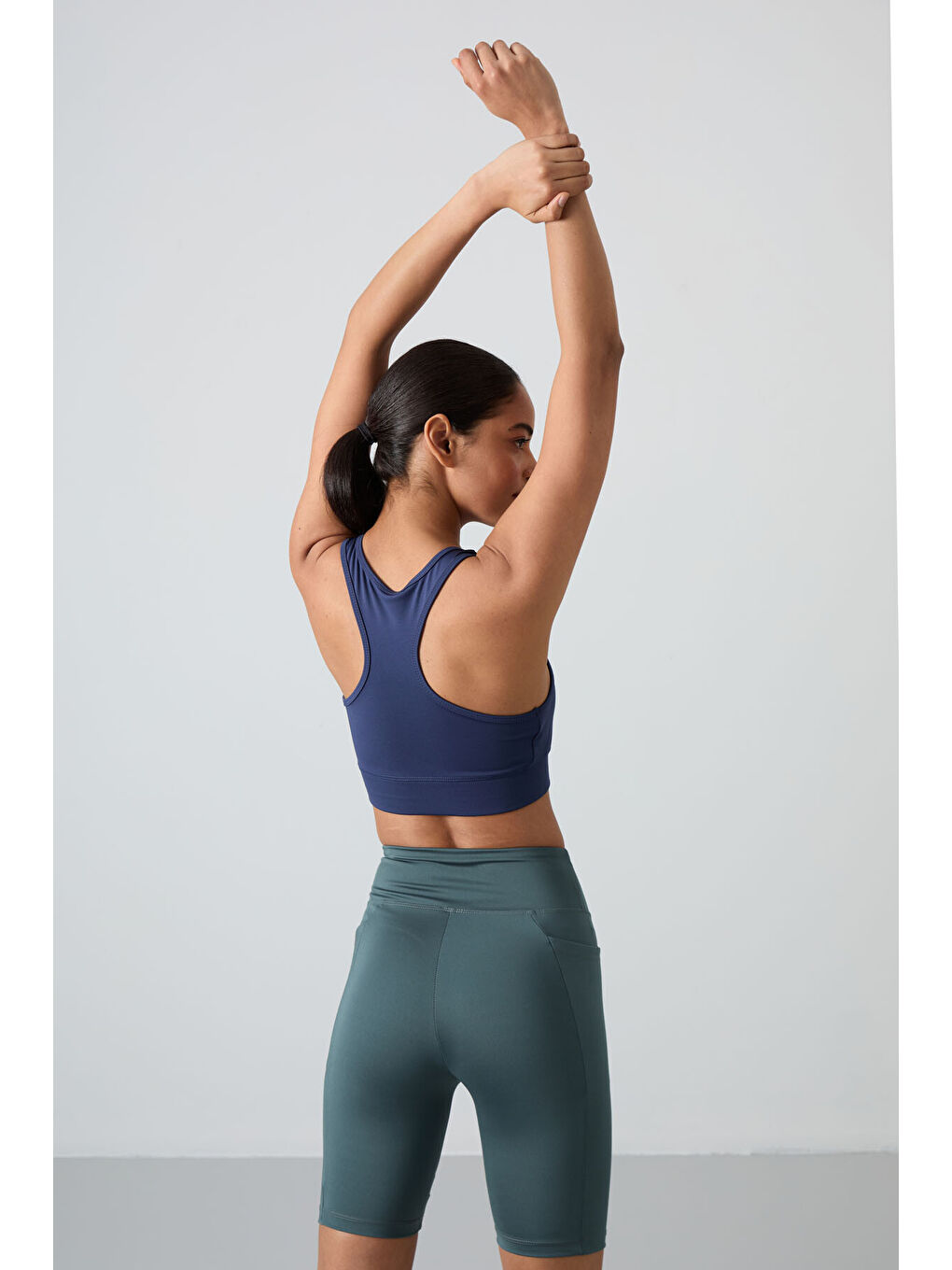 İndigo Sırt Detaylı Dar Kalıp U Yaka Kadın Spor Büstiyer - 97120-4