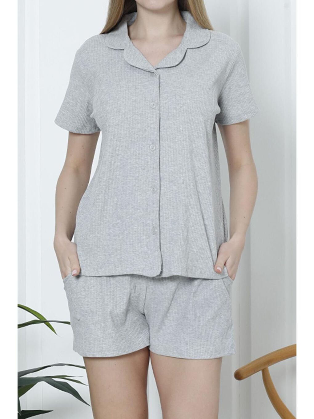 Gri Kadın Şortlu Pijama Takımı Kısa Kollu Kaşkorse Salaş Cepli GRİ