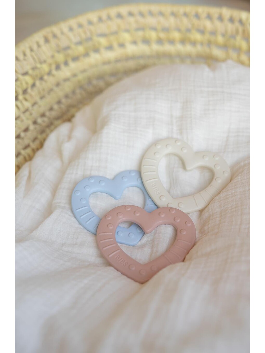 Baby Bitie Diş Kaşıyıcı Heart-ıvory-1