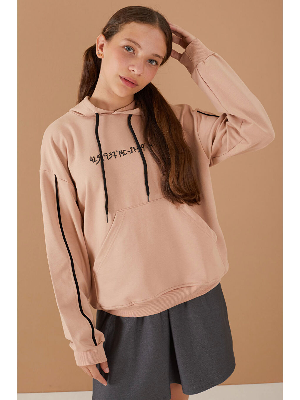 Cansın Mini Bej Baskılı Kız Çocuk Şeritli Kapüşonlu Sweatshirt 19220 - 4