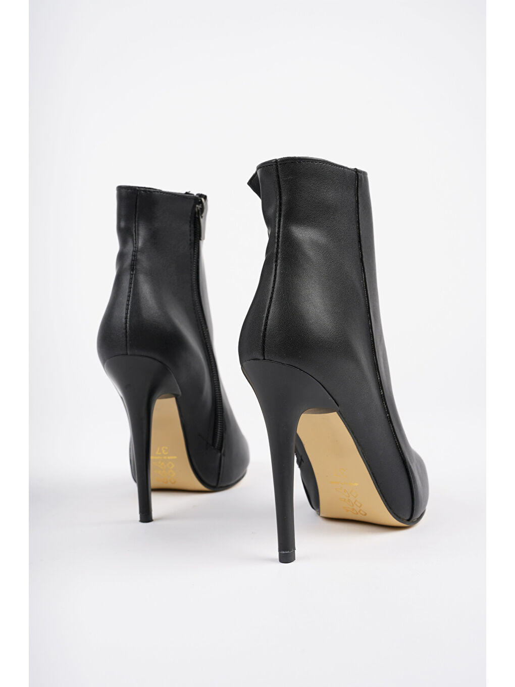 Siyah Hera  Kadın Sivri Burun İnce Topuklu Bot-4